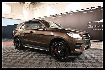 Mercedes-Benz ML 350 Blue-Tec AMG LINE 