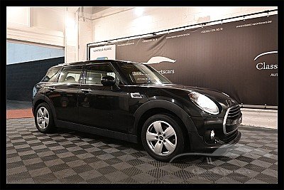 Mini Cooper Clubman 1.5iA Auto Euro 6b Petrol (Black)