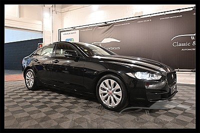 Jaguar XE 2.0d Berline Manueel Zwart