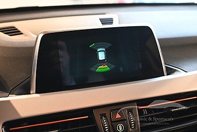 Photo 23 de BMW X1 2.0d sdrive18 FACELIFT EURO 6d AUTO Orange 