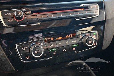 Photo 21 de BMW X1 2.0d sdrive18 FACELIFT EURO 6d AUTO Orange 
