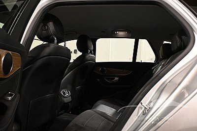 Photo 22 of Mercedes-Benz C 180d Break Silver Manual 