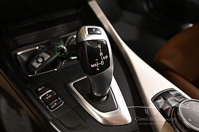 Photo 13 of BMW 218iA Facelift AUTO Cabriolet Euro 6b Petrol