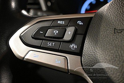 Photo 16 de Volkswagen T-Cross 1.0 TSI Essence 