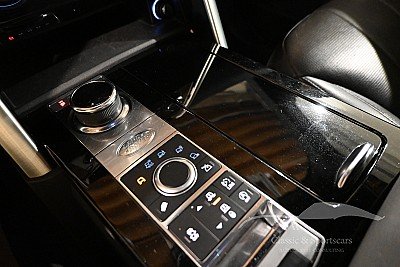 Photo 19 de Land Rover Discovery 5 3.0 V6 SC HSE DYNAMIC Essence 7 Places 