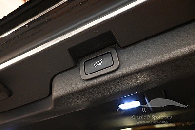 Photo 34 de Land Rover Discovery 5 3.0 V6 SC HSE DYNAMIC Essence 7 Places 