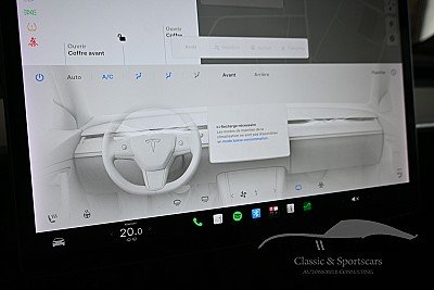 Foto 16 van Tesla Model Y DUAL MOTOR LONG RANGE 